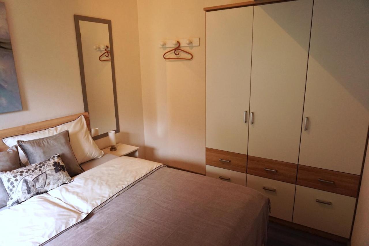 Ferienhaus Hennesee 메체데 외부 사진