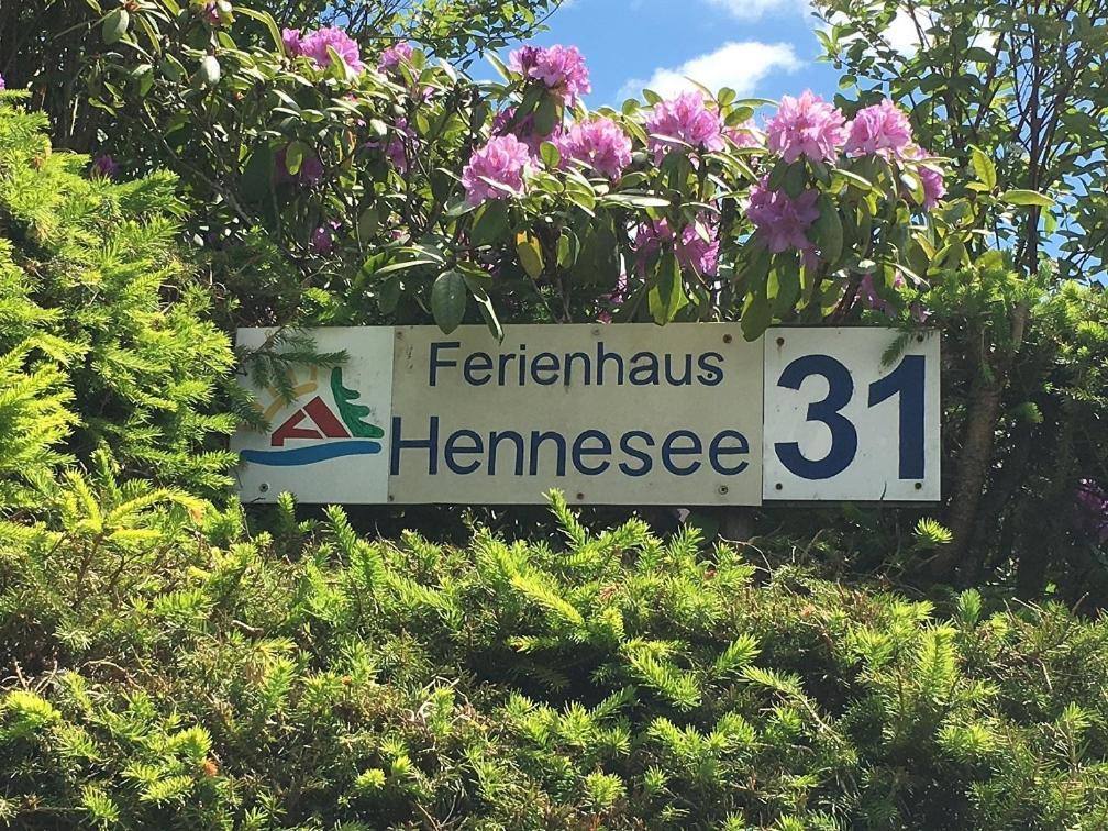 Ferienhaus Hennesee 메체데 외부 사진